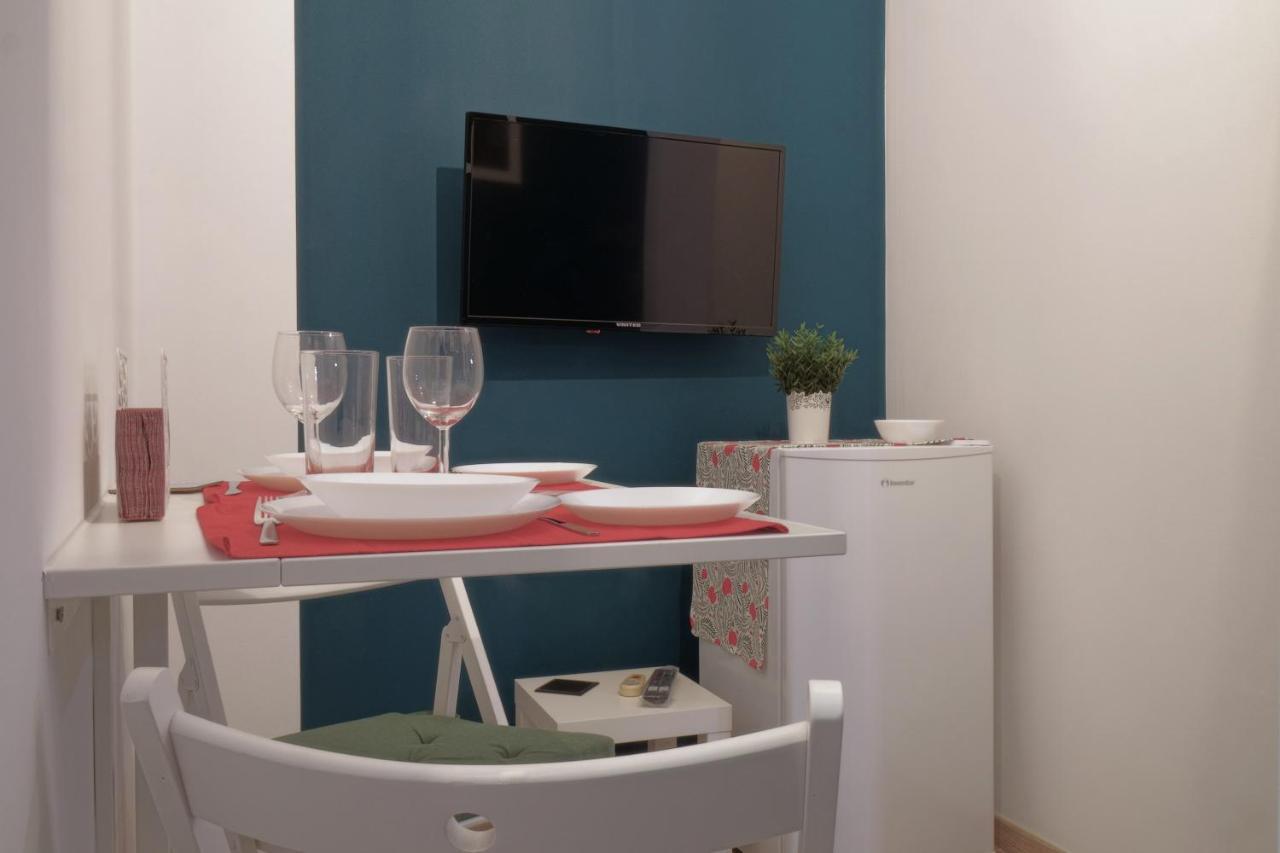 You & Me Cozy Apartments By Zain Athens Ngoại thất bức ảnh